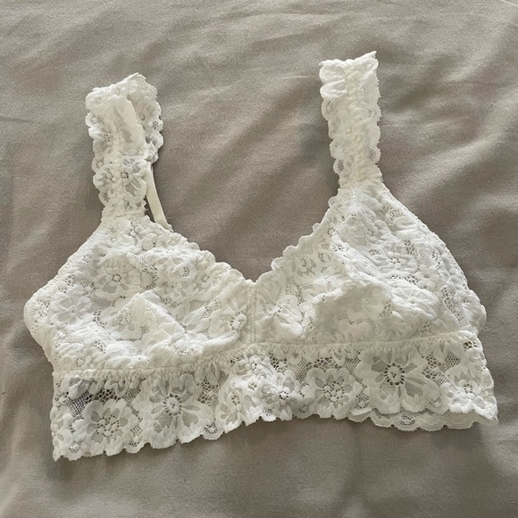 Arie white floral bralette - Picture 1 of 5